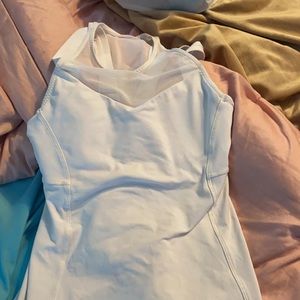 Lululemon Tank/Built in sports bra!